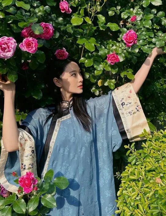 吃瓜小院写真,揭秘日常生活中的欢乐瞬间